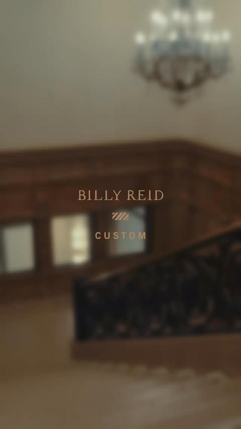Instagram post by @_stevegonzalez_ for Billy Reid. Caption reads: [...] now for the Spring / Summer seasons.....
