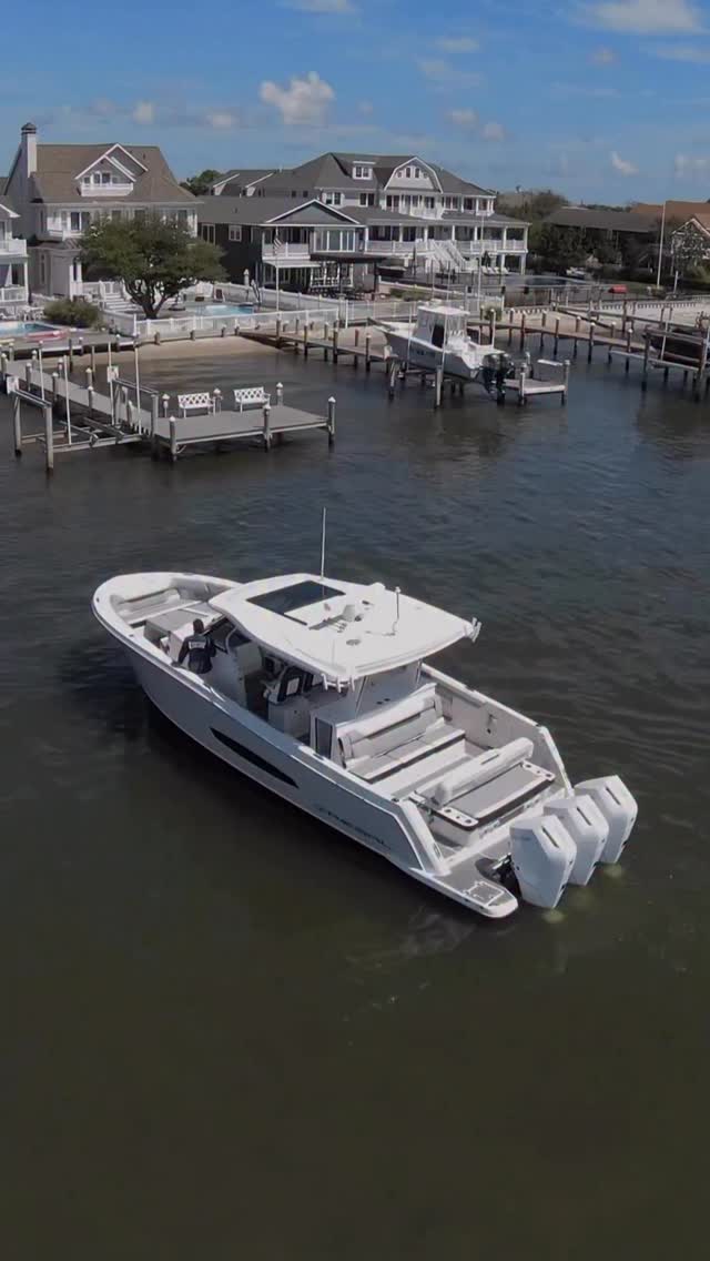 Instagram post by @patrick_njoa for Discover Boating. Caption reads: Life is better on a boat. There’s nothing like....