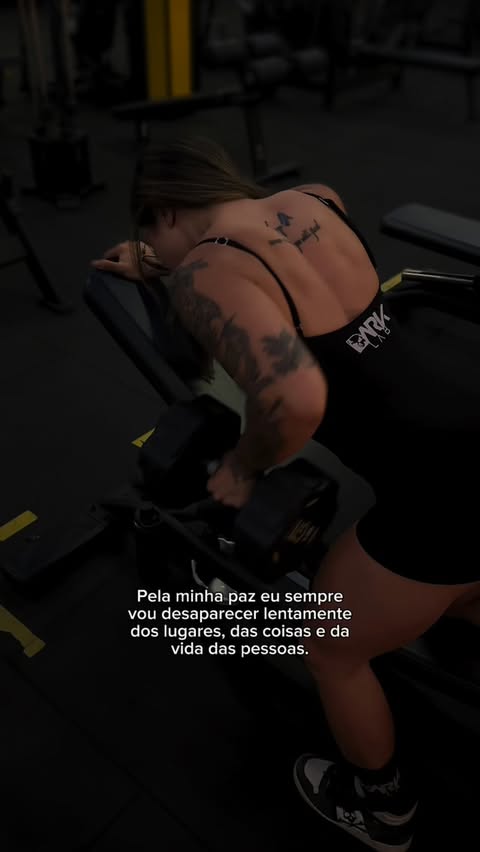 Instagram post by @monique.ruchell for Beleza Brasileira. Caption reads: USE 🏷️MRUCHELL NA @darklabsuplementos....