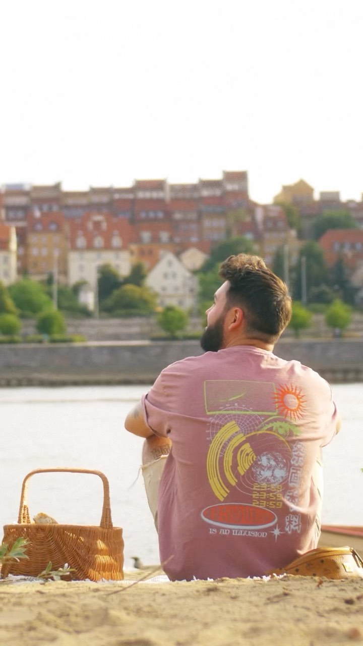 Instagram post by @krzysztof_adamek for Notino. Caption reads: ☀️KONKURS☀️ Ale mam dla Was akcje 😁

Razem z....