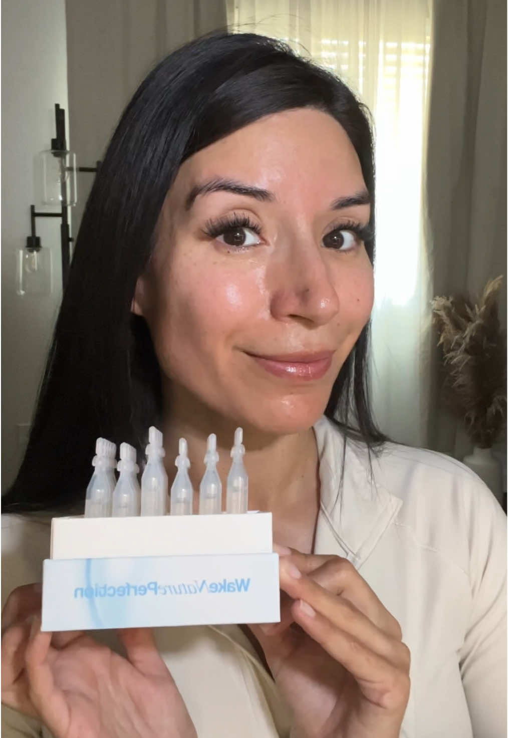 TikTok post by @jewelsllife for WNP_global. Caption reads: [...] #healthyskin #wnp #wnphyaluronicacid....