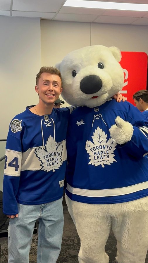 Instagram post by @jamieharkin1 for Rogers. Caption reads: From moving to Canada with two suitcases to my....