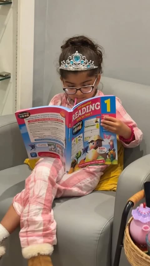 Instagram post by @hamagramm for Readingeggs. Caption reads: [...] the learning magic begin with @readingeggs....