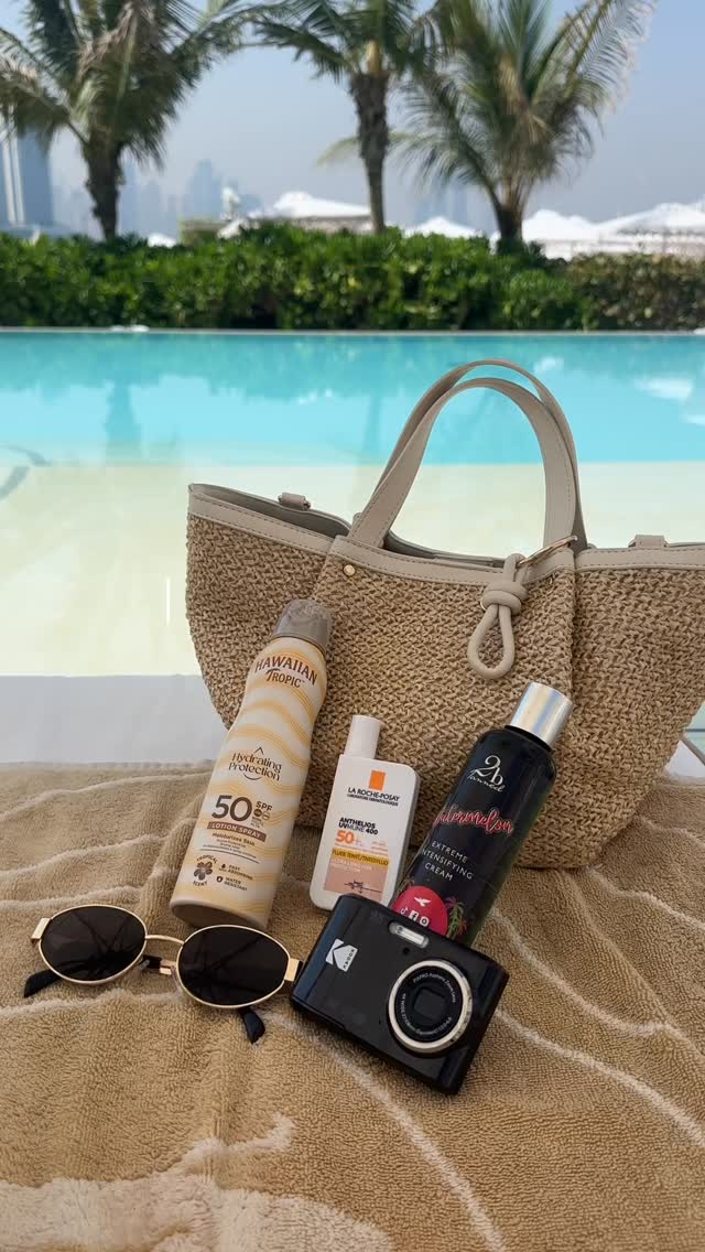 Instagram post by @macy_ugc for 2bTanned. Caption reads: My pool day essentials🥥👙💦☀️

@hawaiiant_uk....