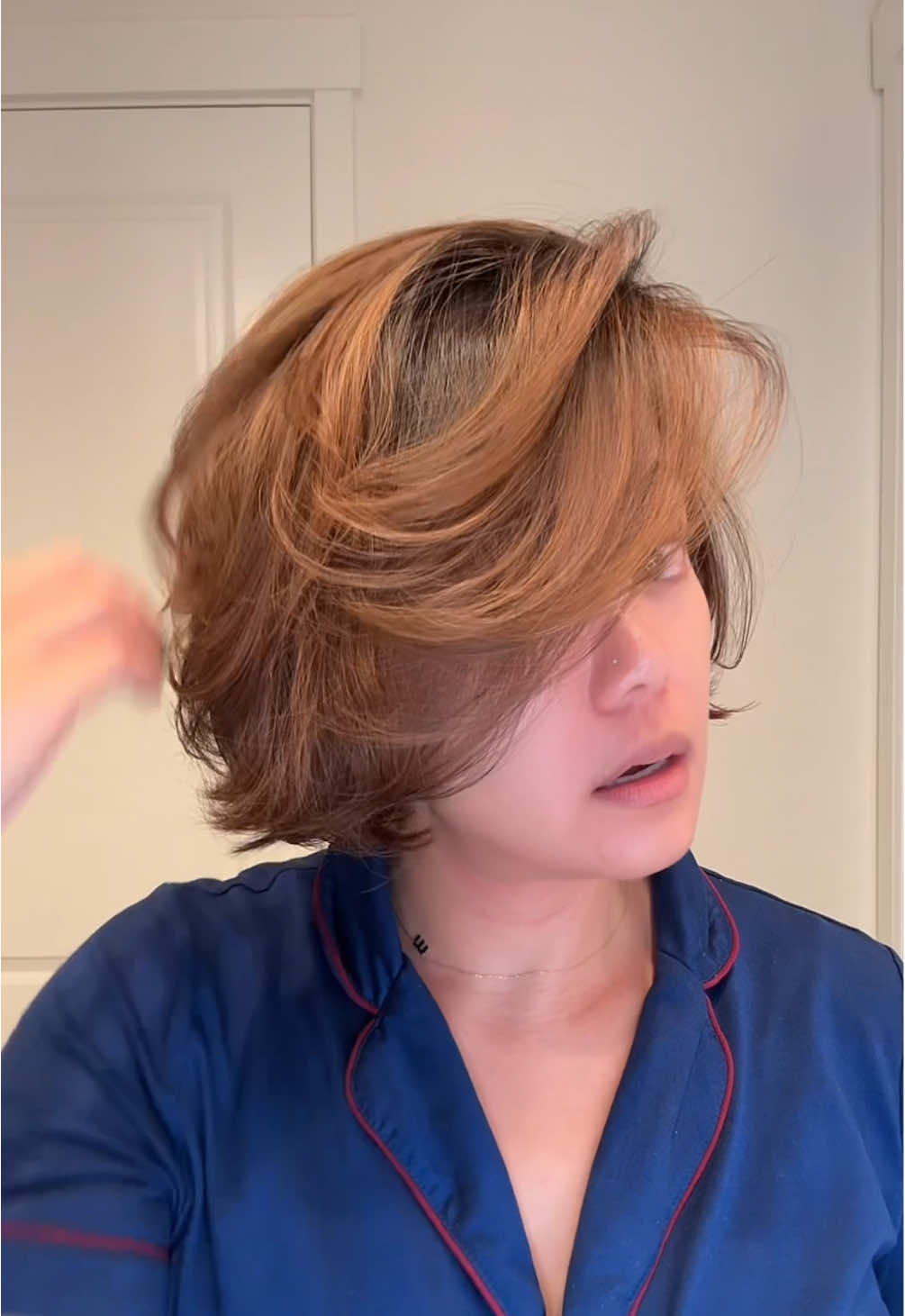 TikTok post by @ventureswithmia for BondiBoost. Caption reads: [...] blowouts without the salon time 😮‍💨....