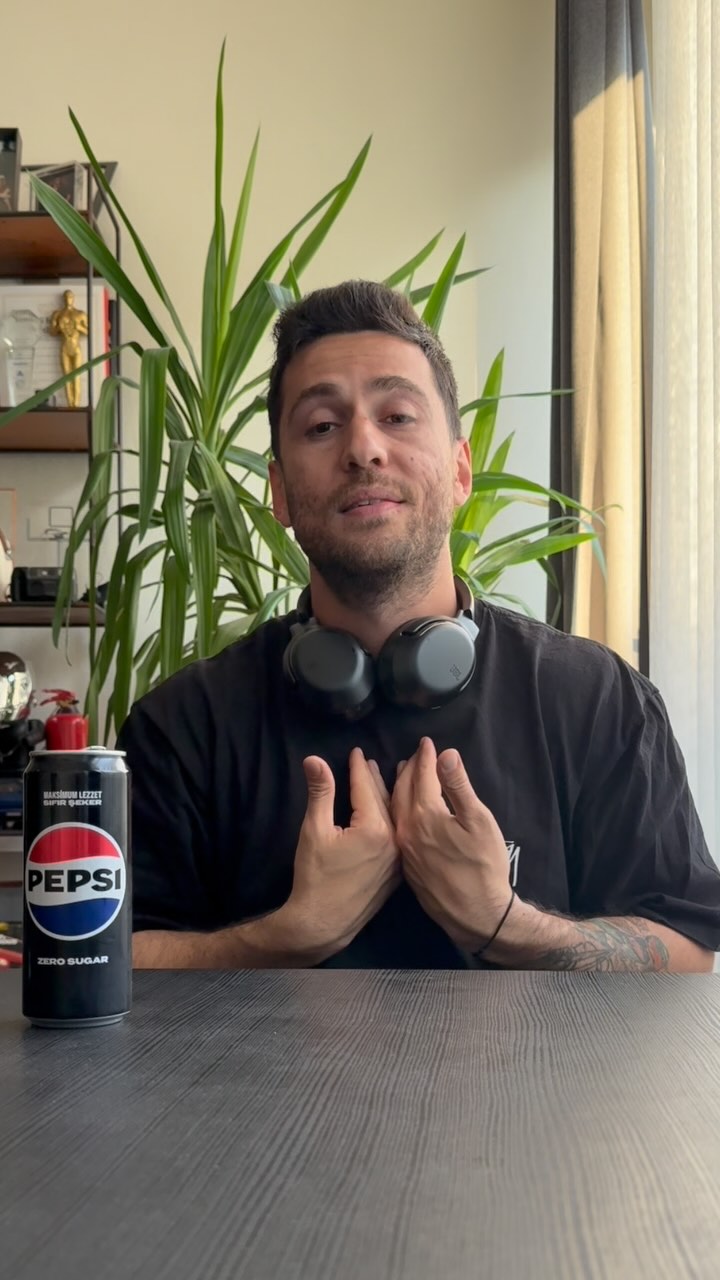 Instagram post by @karyacandar for UEFA EURO. Caption reads: Linkin Park bu yıl Münih’te Pepsi tarafından....