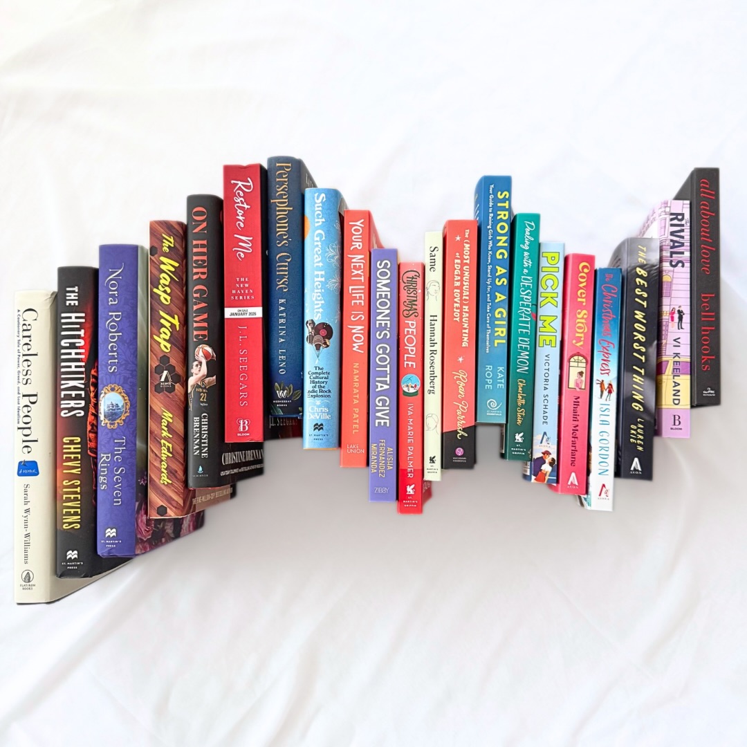 Instagram post by @catchybooknook for Simon & Schuster. Caption reads: 💕Thankful Thursday💕 Trying to focus on gratitude....