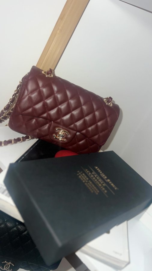 Instagram post by @derya___kaya___ for Forever21. Caption reads: #grwm  @aloruhofficial X @sheinofficial 

....