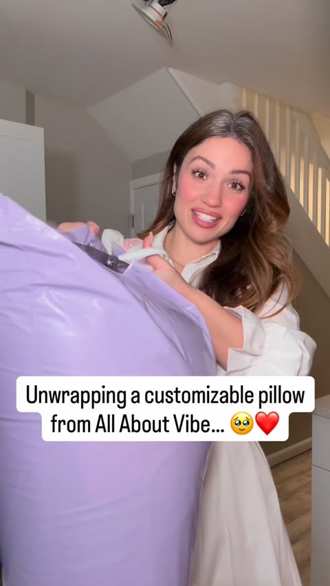 Instagram post by @tinathetoolman1 for All About Vibe. Caption reads: [...] 5 business days to receive! 🥹🙈....