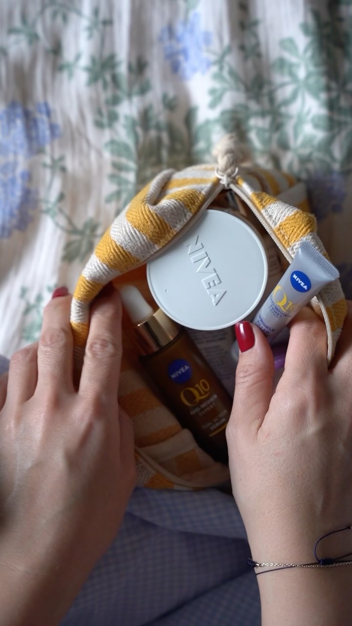 Instagram post by @laura_ogrodowczyk for NIVEA Polska. Caption reads: #współpracareklamowa z @nivea_pl
Jakiś czas temu....