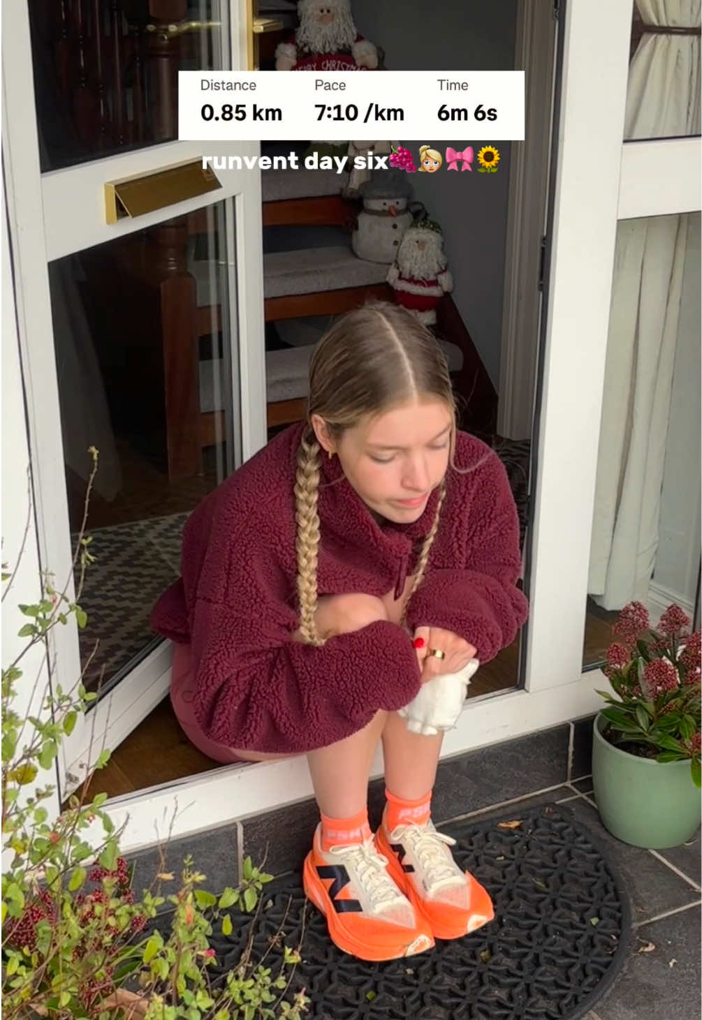 TikTok post by @mollyanne.fit for Gym+Coffee. Caption reads: runvent day six !! 🍇✨🎀talking will be back as....