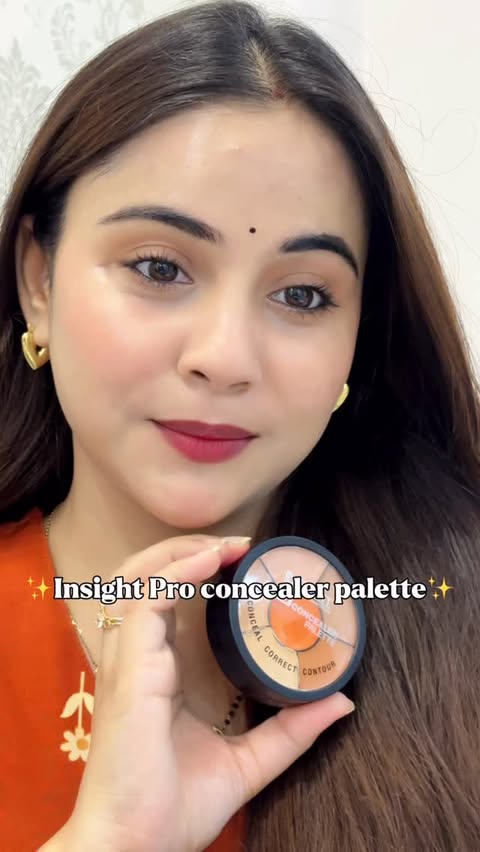 Instagram post by an influencer for Insight Cosmetics. Caption reads: [...] cream concealer #insightcosmetics #concealer....