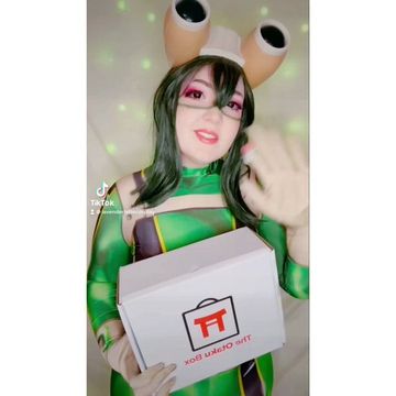 Instagram post by @lavenderlattecosplay for The Otaku Box. Caption reads: I apologize for being behind on my @theotakubox....