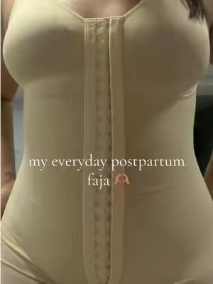 TikTok post by @itzellvqz for YIANNA. Caption reads: [...] easy to breastfeed with this faja on🙈....