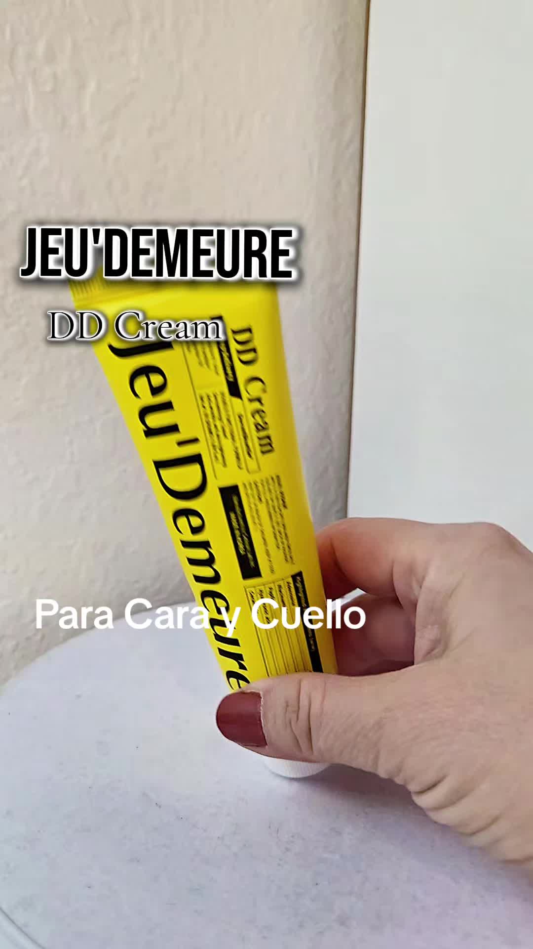 TikTok post by @marysabelgallegos for JEU'DEMEURE US Official. Caption reads: [...] #foryoupageofficiall @JEU'DEMEURE US....