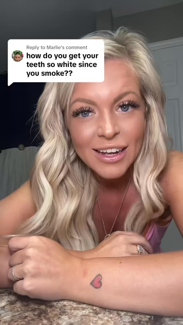 Instagram post by @cassiecsaylor for Hismile. Caption reads: @hismile is the secret to white teeth! #whiteteeth....