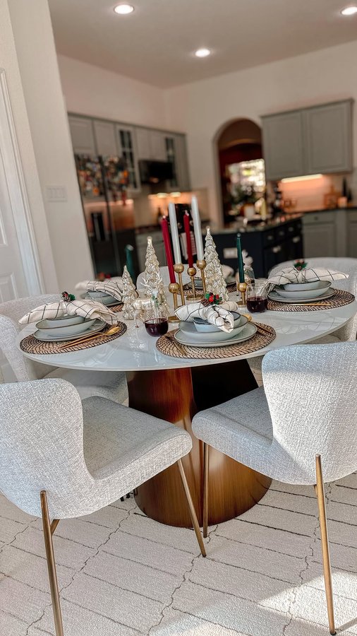 Instagram post by an influencer for CHITA. Caption reads: [...] are complete! 🎄✨ The new Chitaliving Dining....