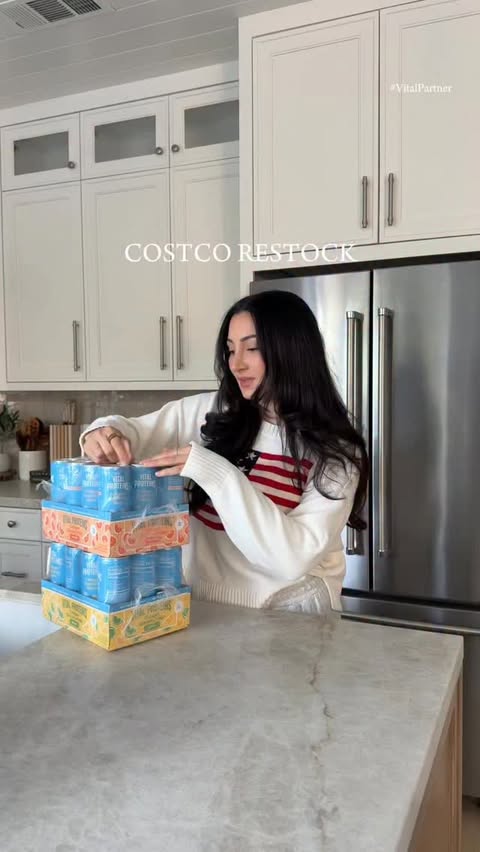 Instagram post by @maxareeg for Vital Proteins. Caption reads: [...] after 30 💁🏻‍♀️ #vitalpartner....
