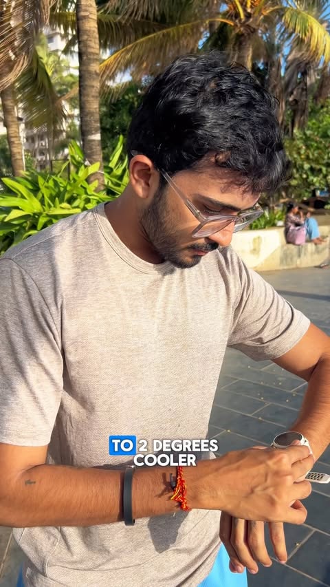 Instagram post by @piyushgadda5 for XYXX Crew. Caption reads: [...] shouldn’t get heavier. Shop now @xyxxcrew....
