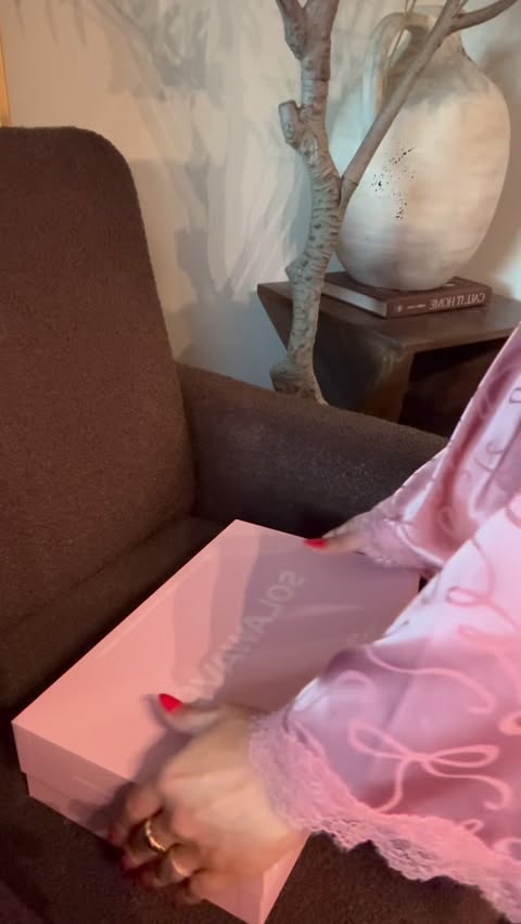 Instagram post by @themariamejia for Walmart Creator. Caption reads: [...] bio & stories) @solawave @walmart....