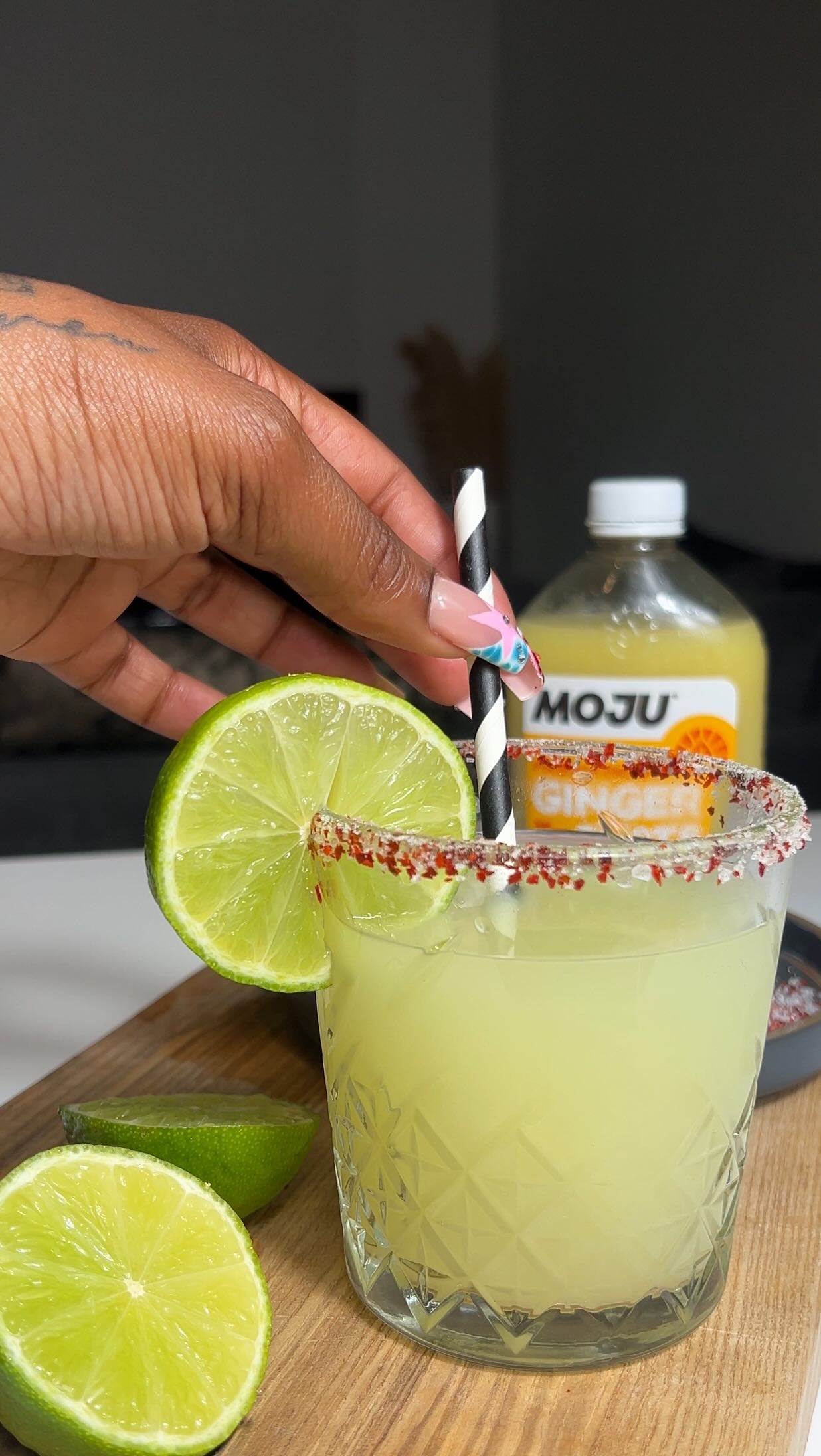 Instagram post by @eatwithebs for MOJU Drinks. Caption reads: I’m making mornings sexy, one Ginger Mocktail at a....