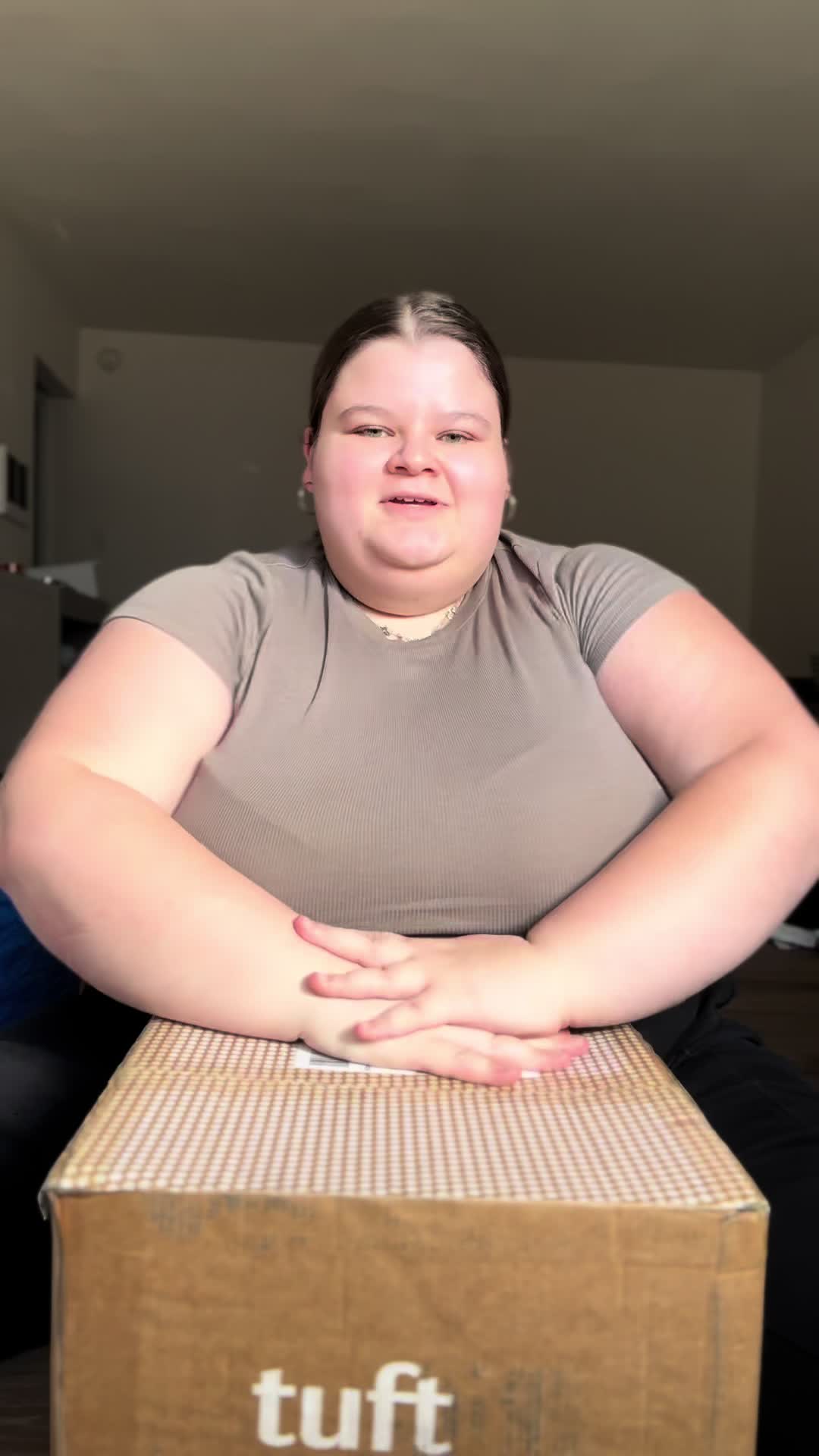 TikTok post by @lizzy_dances for Tuftandpaw. Caption reads: thank you @Tuft & Paw for the goodies!!.