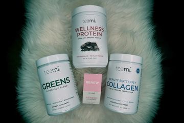 Instagram post by @beautybyputi for Teami Blends. Caption reads: My everyday routine with @teamiblends. The....