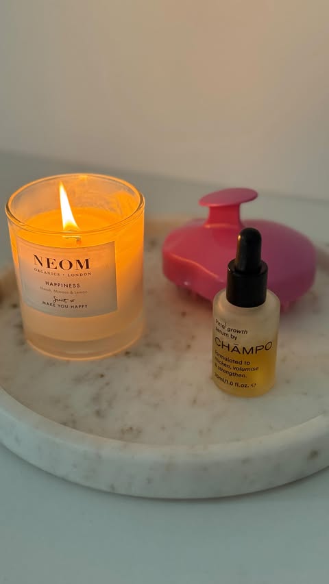 Instagram post by @_pretty_peony_ for Chāmpo Haircare. Caption reads: 𝐂𝐡𝐚𝐦𝐩𝐨 𝐉𝐨𝐮𝐫𝐧𝐞𝐲 🧡 I have been using....