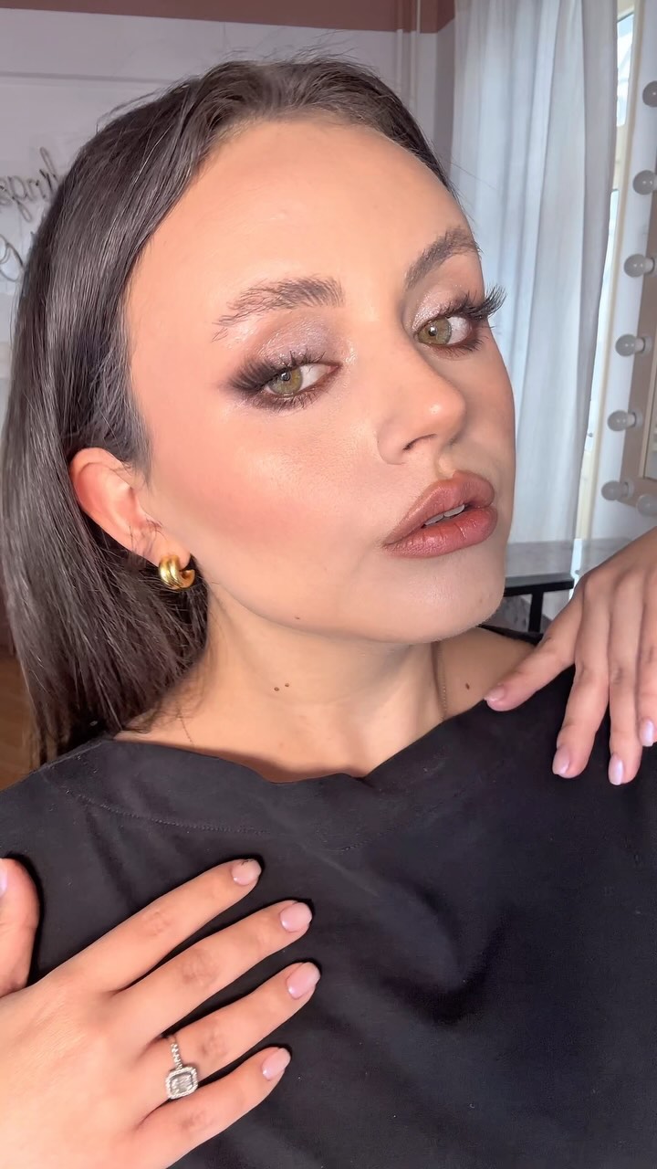 Instagram post by @mervekayamua for Missha Türkiye. Caption reads: Glitter obsession Kullandığım ürünler @narsissist....