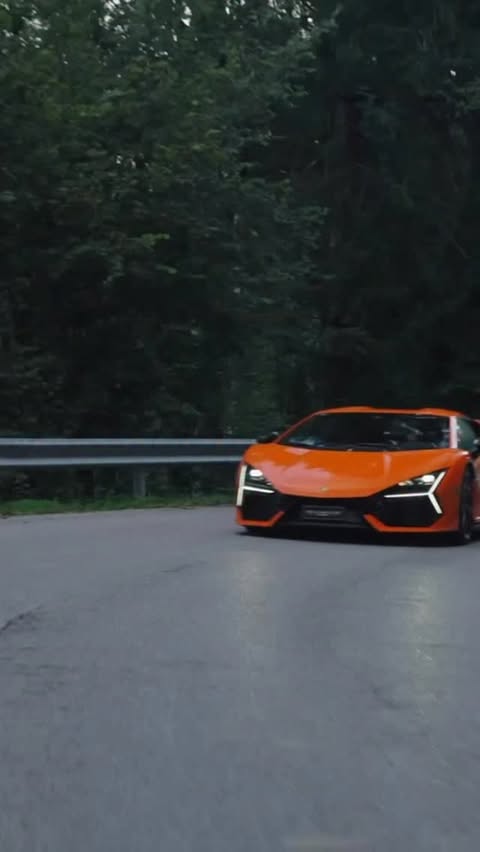 Instagram post by @olyons.yt for Fanhome. Caption reads: If you love cars, You’ll love the Fanhome....