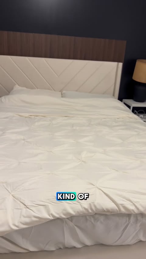 Instagram post by @cansuarden for Yaheetech. Caption reads: ✨ Loving our new piece from FullFurnique by....