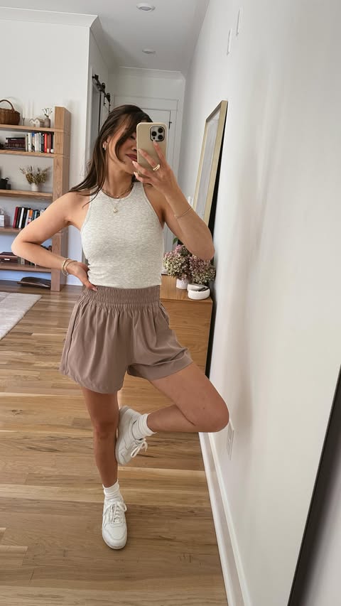 Instagram post by @bychloewen for Vuori. Caption reads: [...] to shop 🫶🏼 My favorite shorts from....