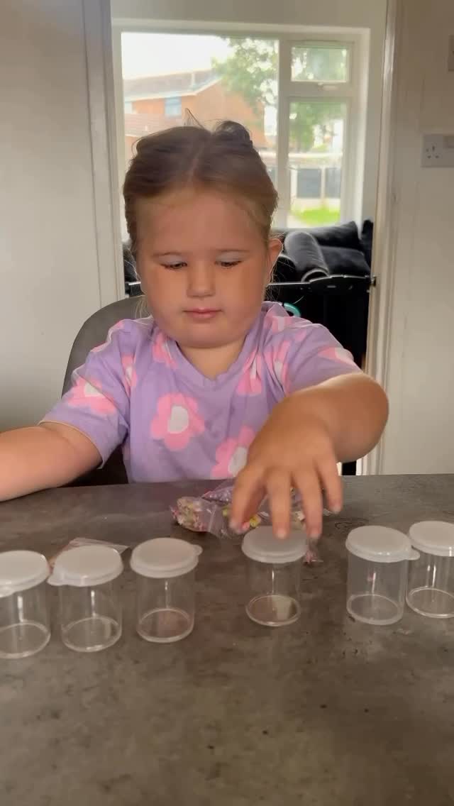 Instagram post by @7hearts_onehome for Baker Ross. Caption reads: Ad/gifted

Sensory play with @bakerross 

Sensory....