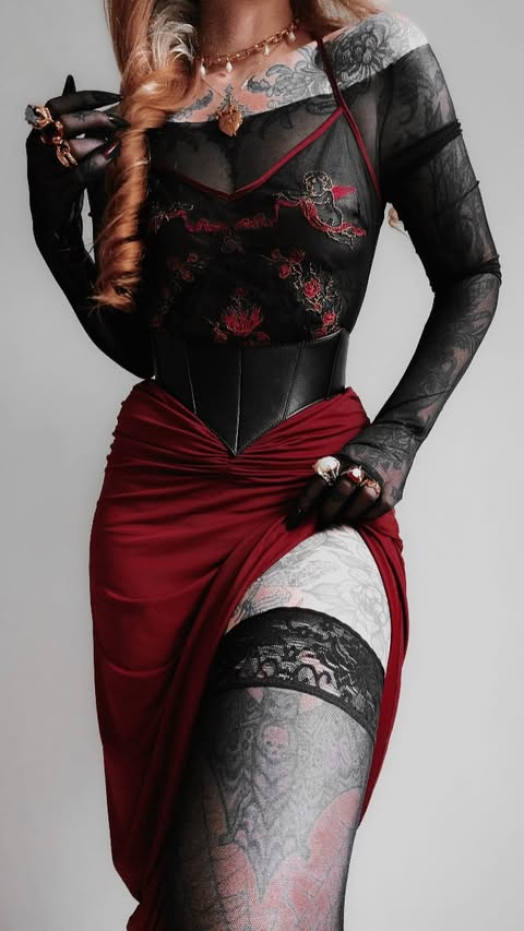 Instagram post by @kllsym for Thistle and Spire. Caption reads: [...] with some Valentine's inspo with....