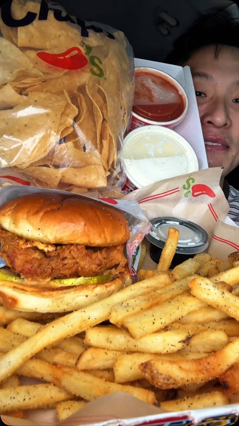 Instagram post by @shhhhimeating1 for Chili's Grill & Bar. Caption reads: The Spicy Big Crispy 3 For Me is only 10.99, go....