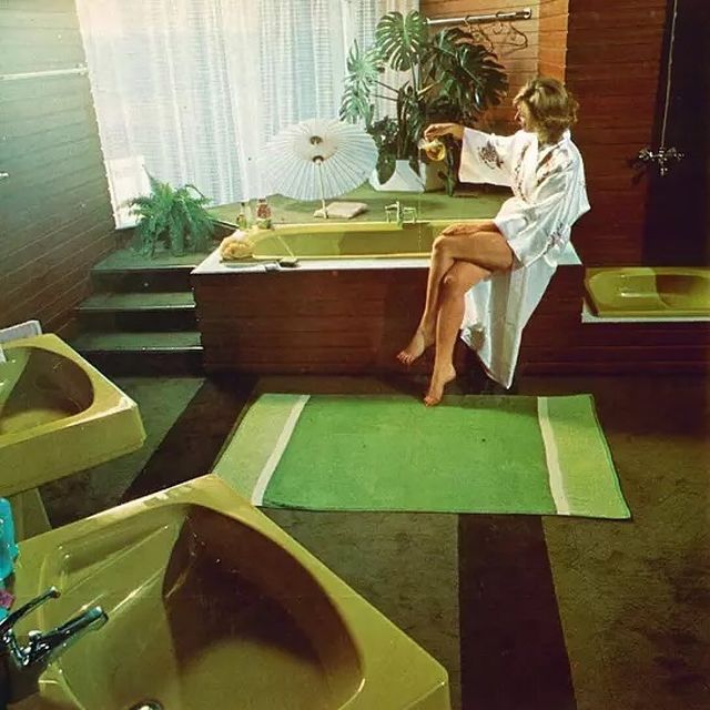 Instagram post by @miss_spaceage for Villeroy & Boch. Caption reads: Bathrooms are speacial especially in these hotwave....