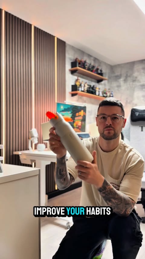 Instagram post by @paradoxperfected for LARQ. Caption reads: #ad The perfect water bottle for techies does....