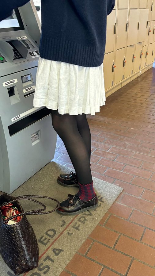 Instagram post by @justeen.irl for Sheertex. Caption reads: #ad Some reasons why @sheertex are the Ferrari of....