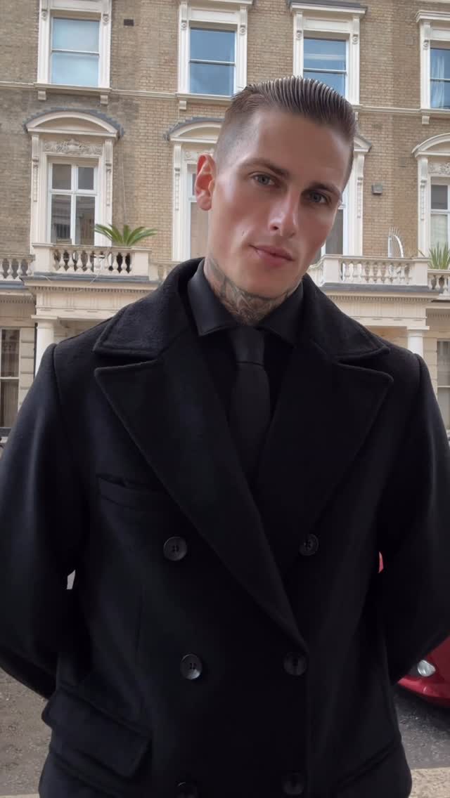 Instagram post by @fabientietjen for Creed Fragrance. Caption reads: I hate red wine..