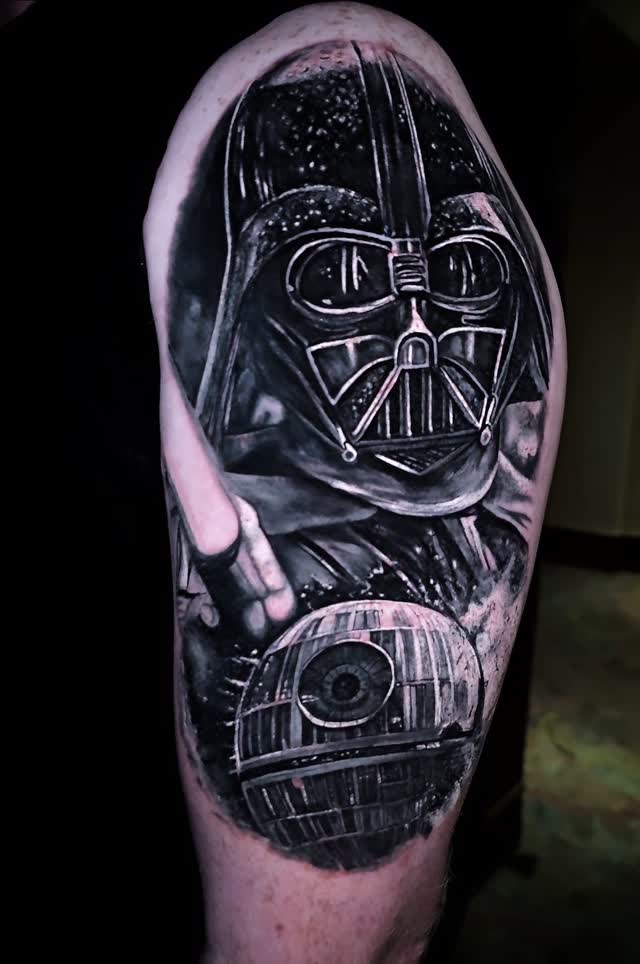 Instagram post by @tommydtattoos for JCONLY. Caption reads: [...] blast, see you in 2027 👾 ⚡️Sponsored:....