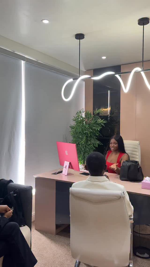 Instagram post by @theadeifeadeoye for HubSpot. Caption reads: We could have made 189m but barely made anything....