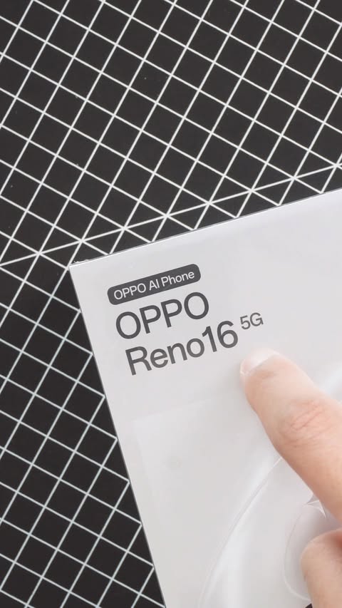 Instagram post by @adrielreith for OPPO Indonesia. Caption reads: [...] #POPInUniverse #PopYourMoment @oppoindonesia.