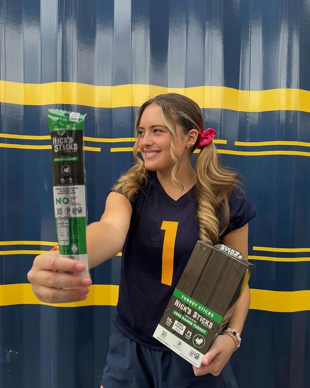 Instagram post by @elizabeth.edmonston for 98Strong. Caption reads: I’m actually obsessed with the Nick’s Sticks!!....