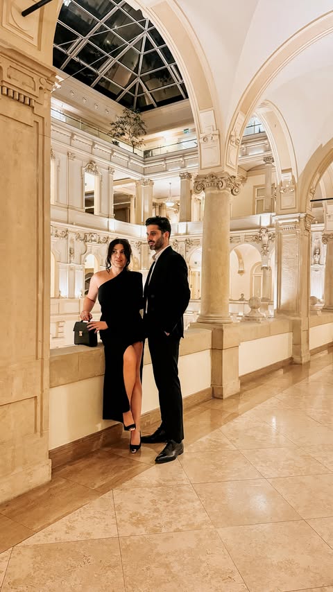 Instagram post by @royasrkn for Anantara. Caption reads: [...] at the White Salon, inside the iconic....