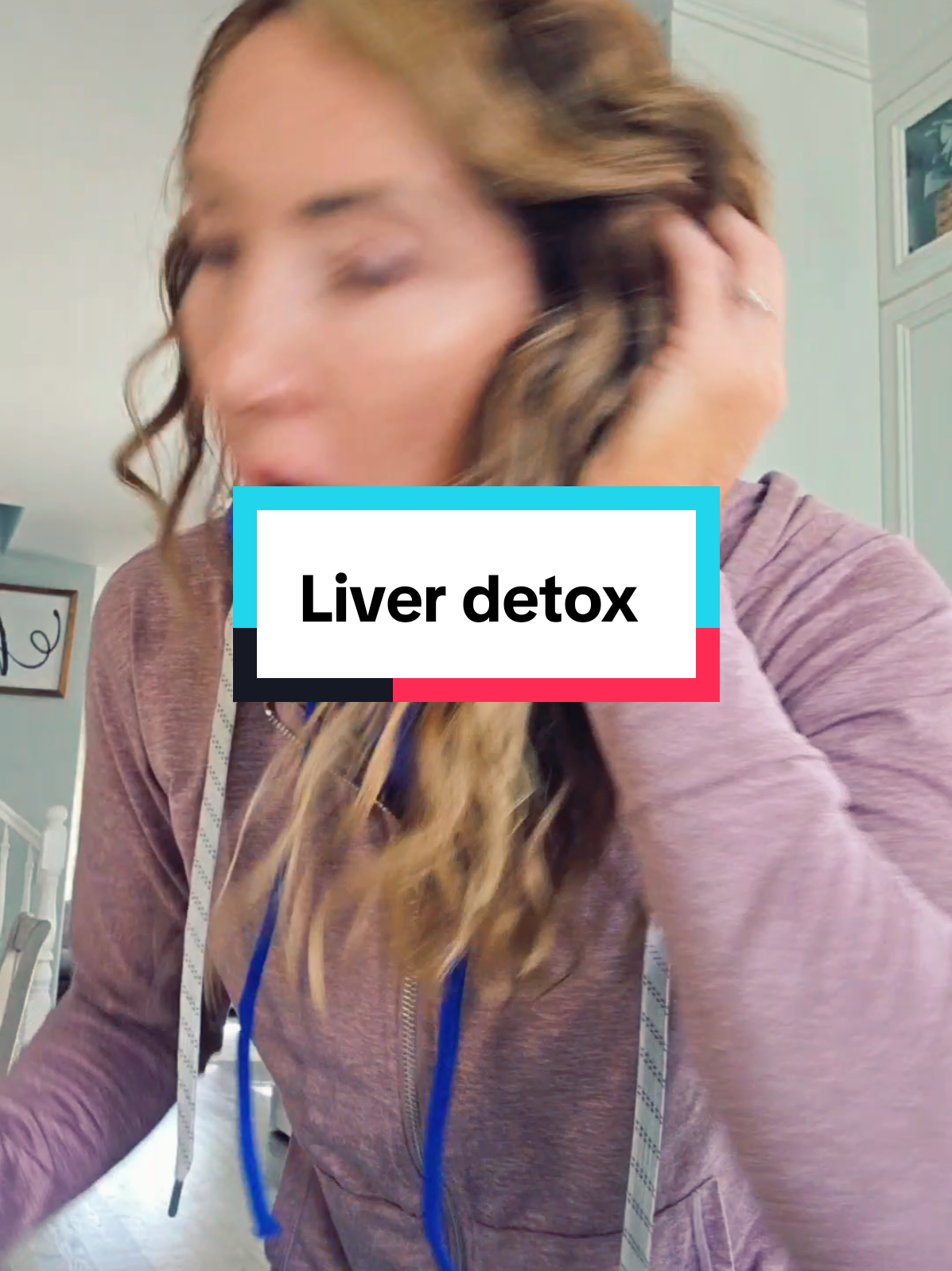 TikTok post by @larloo22 for Micro Ingredients. Caption reads: Microingredients Liver detox capsules. this [...].