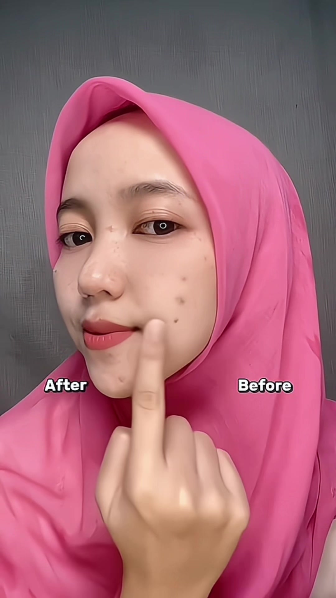 TikTok post by @bunga_sun0 for Glow & Lovely Arabia. Caption reads: Capek banget liat muka kusam & banyak noda hitam....