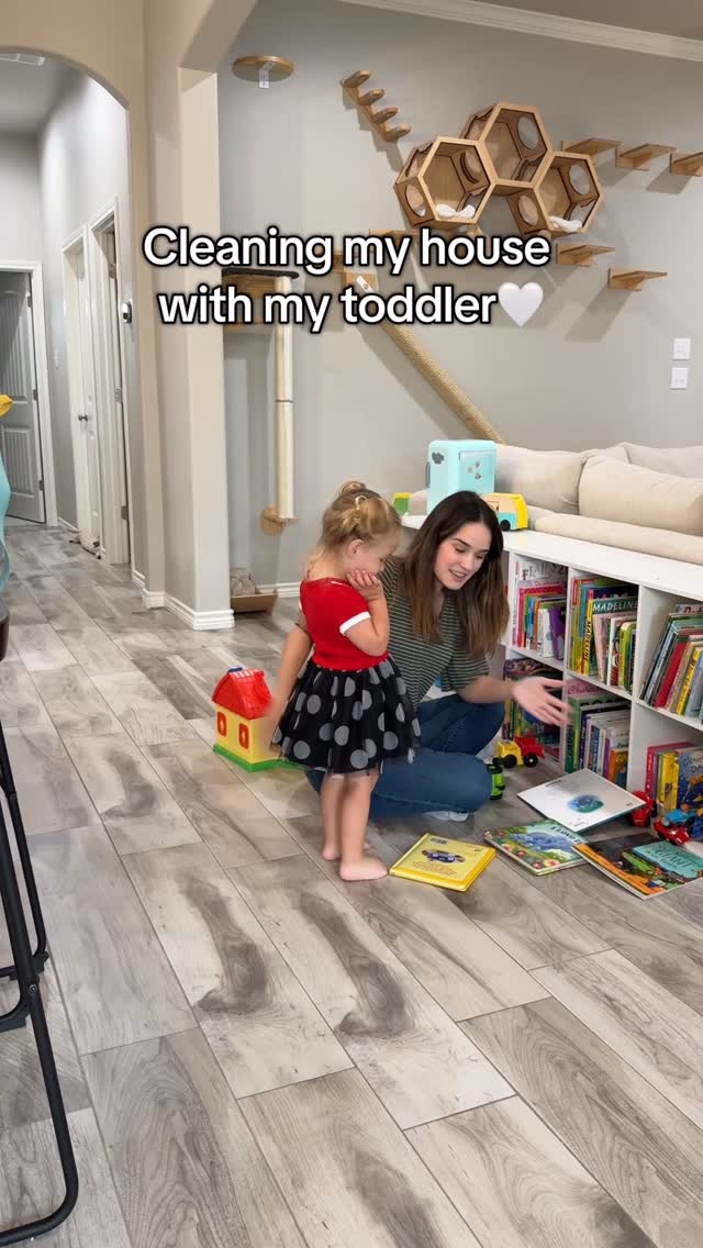 Instagram post by @sweetmamamadeline for Eureka. Caption reads: The Eureka J15 Ultra deserves an employee of the....