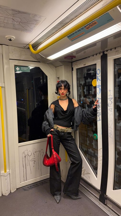 Instagram post by @dinartnr for WEEKDAY. Caption reads: From 8PM to 2AM, the @weekdayofficial fit survived....