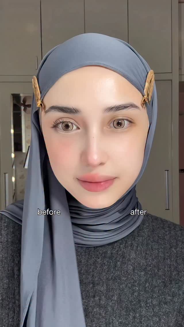 Instagram post by @azizahput for NPURE. Caption reads: hapus makeup se-effortless itu 😍💚 @npureofficial....
