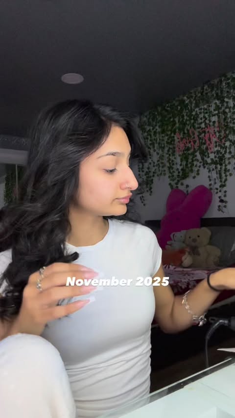 Instagram post by @j.iyaa for PanOxyl. Caption reads: [...] progress 😍 #itscitygirljiya #talkswithme....